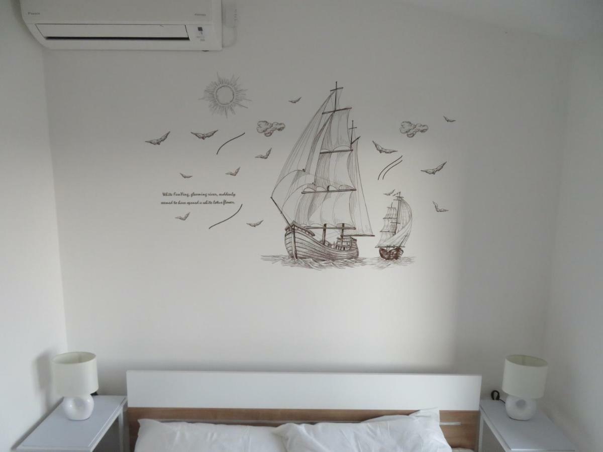 Vila Velvet Hotel Starigrad Paklenica Luaran gambar