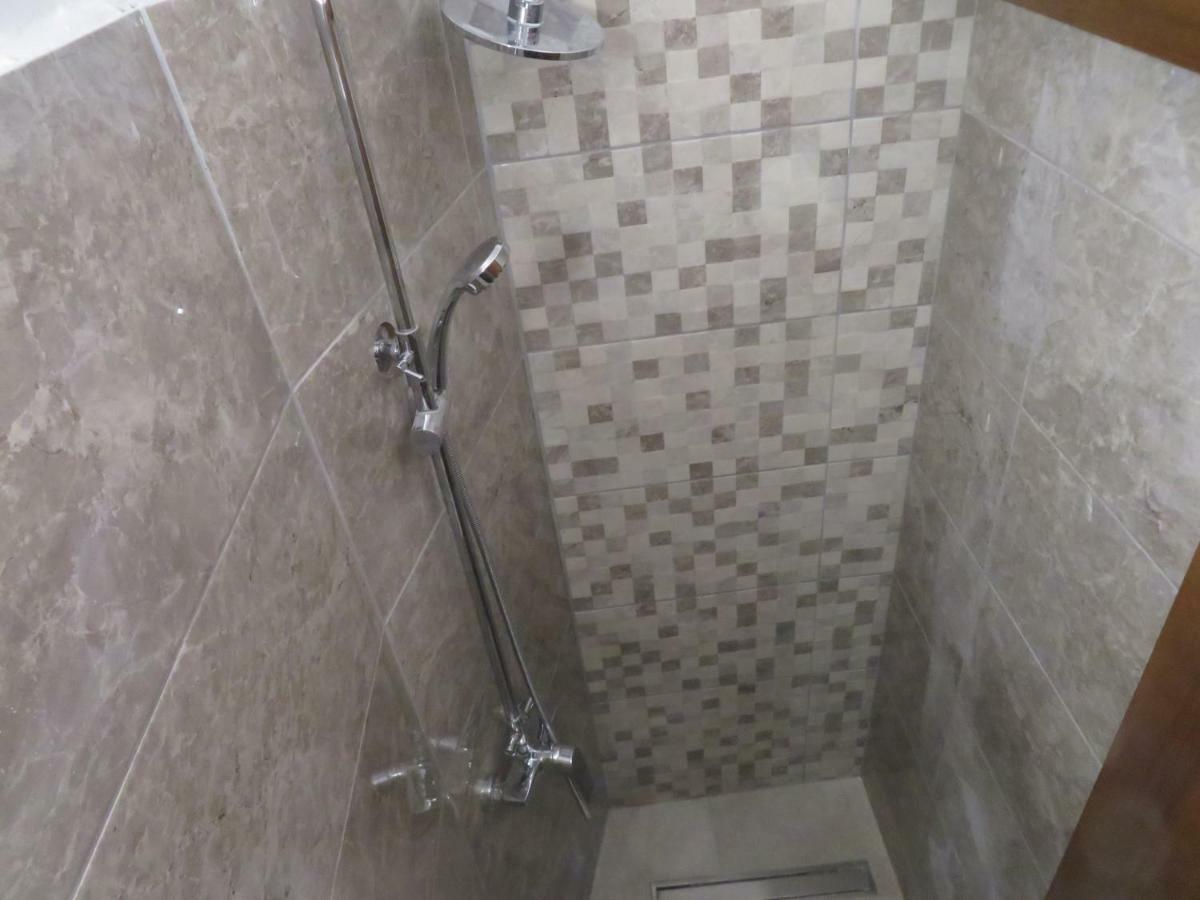 Vila Velvet Hotel Starigrad Paklenica Luaran gambar