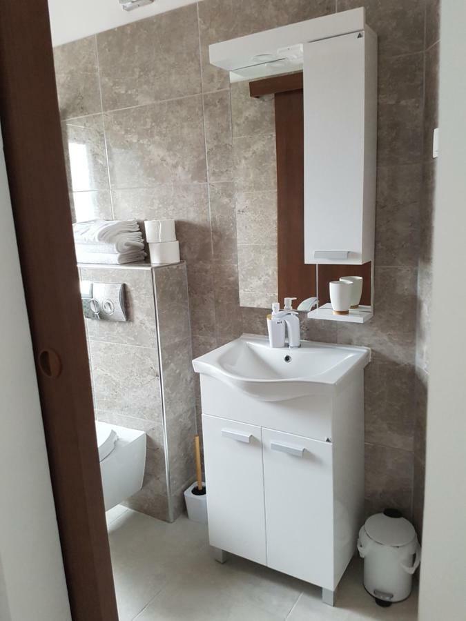 Vila Velvet Hotel Starigrad Paklenica Luaran gambar